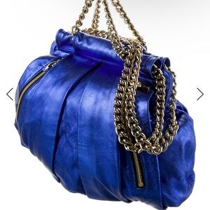 Chic Royal Blue Shoulder Bag with Gold Chain